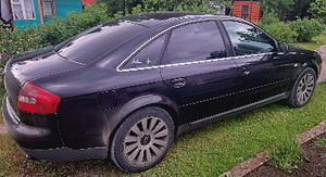Audi A6 C5 2.5 132kw (4 foto / 9)