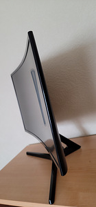 Monitor (2 foto / 4)