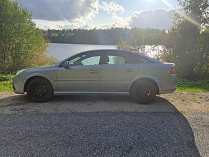 Opel Vectra 2006 (3 foto / 5)