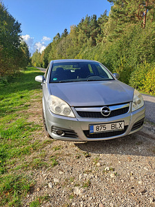 Opel Vectra 2006 (4 foto / 5)