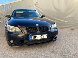BMW 530d Palju lisadega (6 foto / 15)