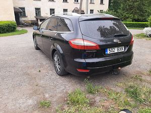 FORD MONDEO (3 фото из 4)