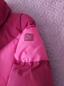 Продам пуфер от бренда Calvin Klein. (4 фото из 4)