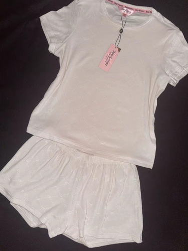 Juicy Couture pidžaama!