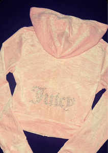 Juicy Couture kampsun! (1 foto / 3)