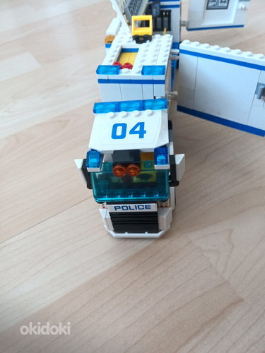 LEGO POLICE TRUCK (foto #3)