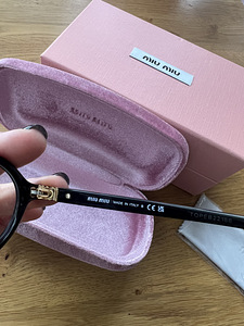 Miu Miu prillid (3 foto / 7)