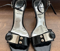 Naiste kingad, kõrge kontsaga sandaalid