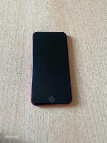 iPhone 8, красный 64gb (фото #1)