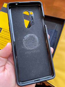 Dbrand Oneplus 8 Pro ümbris (3 foto / 4)
