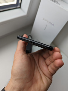 Sony Xperia 1 (6/128 Gb) (5 foto / 10)