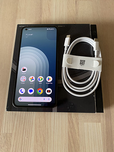 Nothing Phone 1 (8/128 Gb) (4 foto / 7)