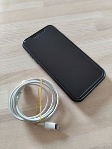 iPhone 11 (64 Gb) BH 85% (5 foto / 9)