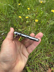 Samsung S10e (6/128 Gb) (6 foto / 8)