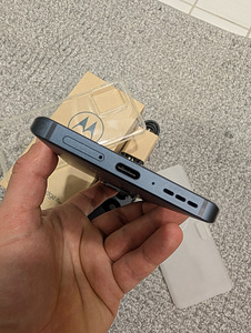 Motorola Edge 30 Fusion (8/128 Gb) Nagu UUS (6 foto / 9)