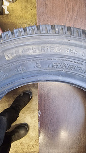 Lameelirehvid 175/75 R16C (3 foto / 3)