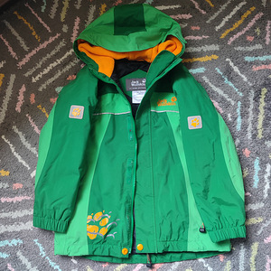 Korralik Jack Wolfskin laste jope, suurus 122 (1 foto / 6)