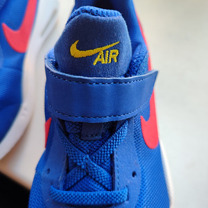 Nike Air Max Oketo laste tossud (suurus 33) (5 foto / 6)