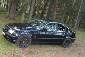 Müüa BMW 320i manuaal (6 foto / 14)
