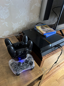PlayStation 4 500gb (3 foto / 3)