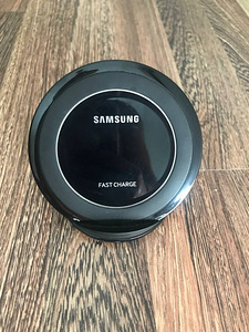 Samsung Fast Charge Qi EP-NG930