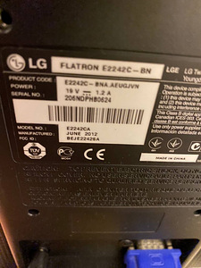 I5,8/128, R9 2gb,monitor 22 (5 foto / 8)