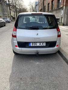 Renault Scenic 2 2006 (8 фото из 11)