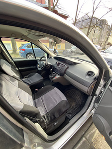 Renault Scenic 2 2006 (10 фото из 11)