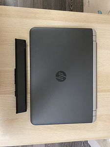 Hp probook 450 G3 i5 8ozu 128ssd+500ssd Radeon R7 2 GB (4 foto / 7)