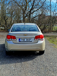 Chevrolet Cruze 88500km 2012 1.6 manual 91kw opel ecotec (12 foto / 14)