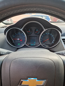 Chevrolet Cruze 88500km 2012 1.6 manual 91kw opel ecotec (14 foto / 14)