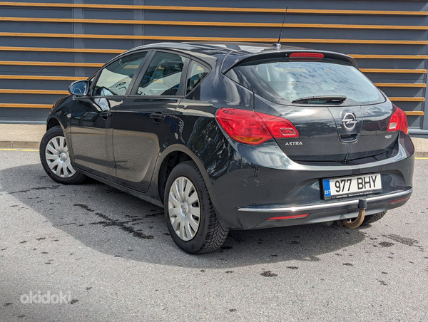 Opel Astra (фото #4)