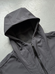Stone Island SoftShell-R jakk | Meeste jakk | Gore-Tex (4 foto / 10)