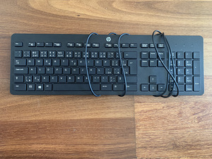 Продается клавиатура HP PS/2 Slim Keyboard KB-1469.