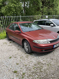 Renault Laguna 1.9 (2 foto / 4)