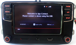 VW/Skoda/Seat OEM Puutetundlik Raadio Apple CarPlay+Android (3 foto / 4)