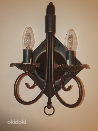 Светильник, подсвечник в стиле средних веков. (фото #1)