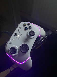 Джостик Razer wolverine v2 chroma (2 фото из 2)