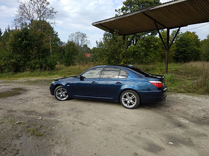 M: BMW 530xi palju lisasid (4 foto / 14)
