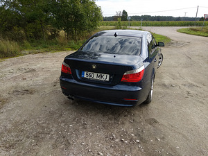 M: BMW 530xi palju lisasid (6 foto / 14)