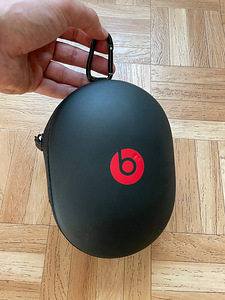 Beats Studio Wireless (3 фото из 5)