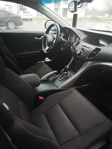 Honda Accord 2.0 2010 (4 foto / 6)