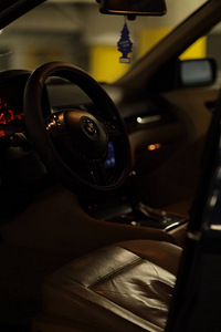 BMW E46 320i M54B22 2.2 125kW 2002 (8 foto / 15)