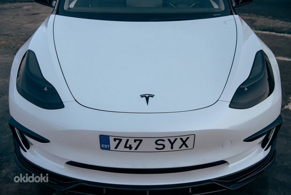 Tesla Model 3 (фото #7)