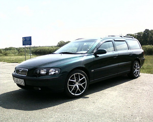 Volvo v 70 (1 foto / 1)
