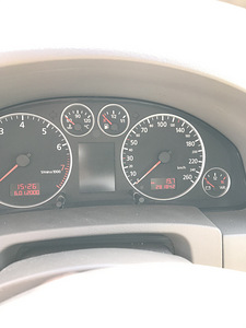 Audi A6 универсал (5 фото из 7)