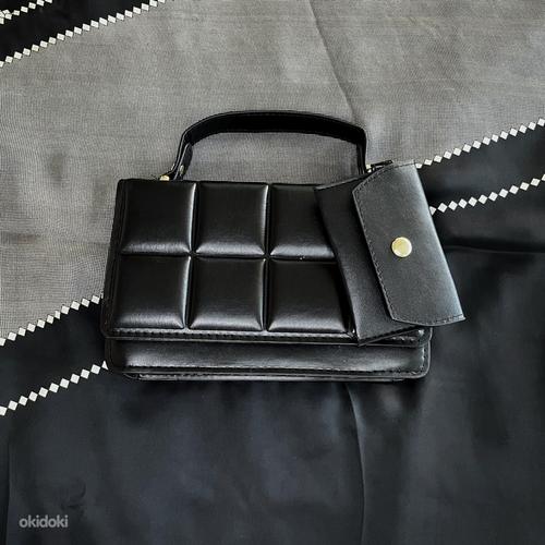 Продам сумочку женскую через плечо черная повседневная (фото #3)