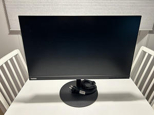 Монитор Lenovo T24i-10 (1 фото из 4)
