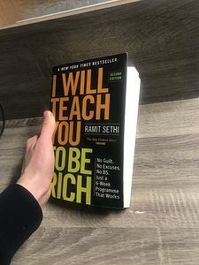 Книга «I WILL TEACH YOU TO BE RICH» (6 фото из 6)