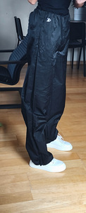 Püksid Calvin klein (1 foto / 4)